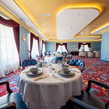 Imperial Casino Strazny Hotel Luaran gambar