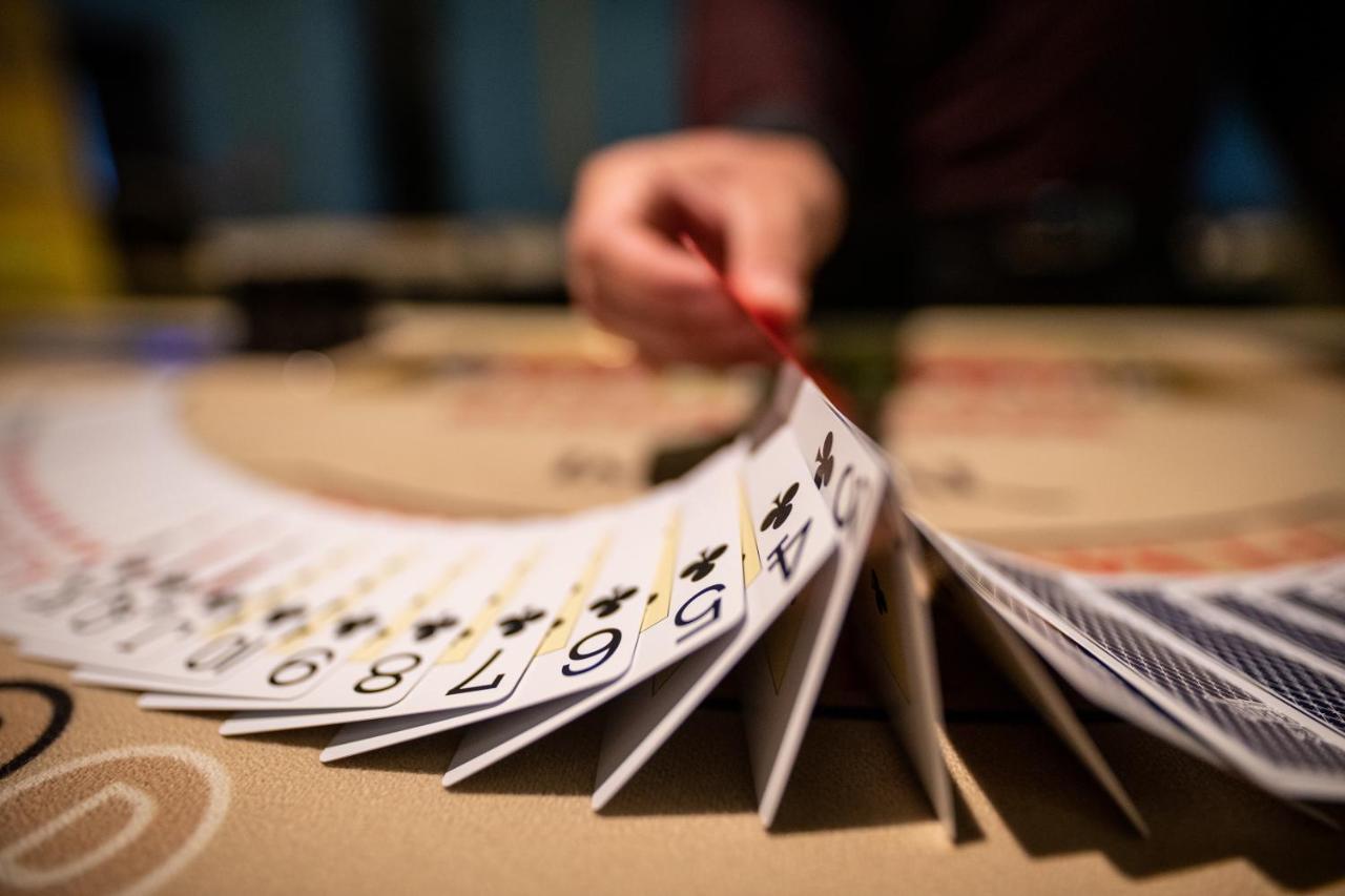 Imperial Casino Strazny Hotel Luaran gambar