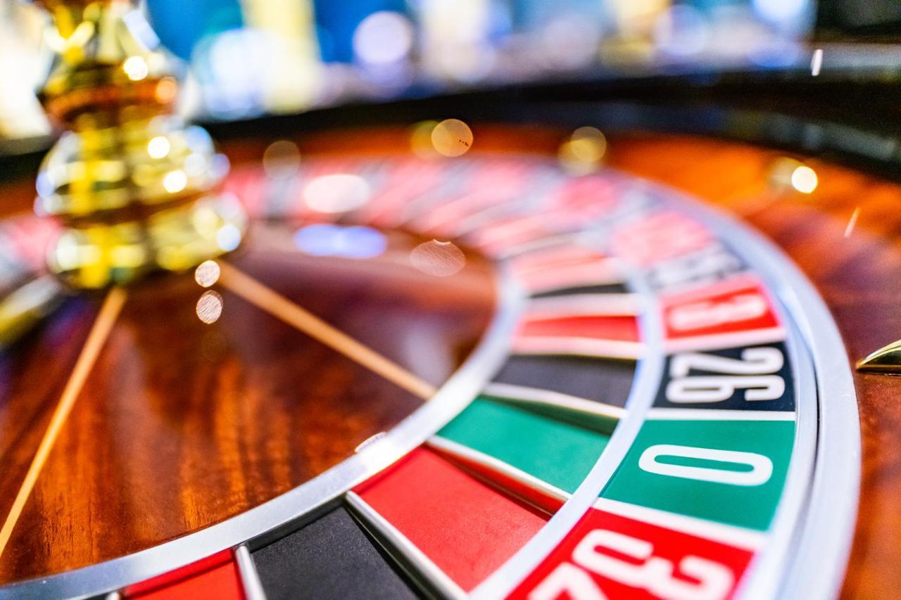 Imperial Casino Strazny Hotel Luaran gambar